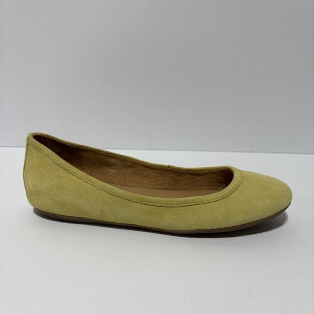 Naturalizer Women’s Brittany Yellow Suede Flats, Size 8.5 M
